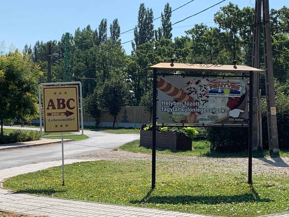 Apartment Laszlo Nyaralohaz Balatonfenyves