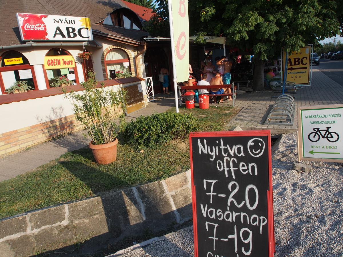 László *